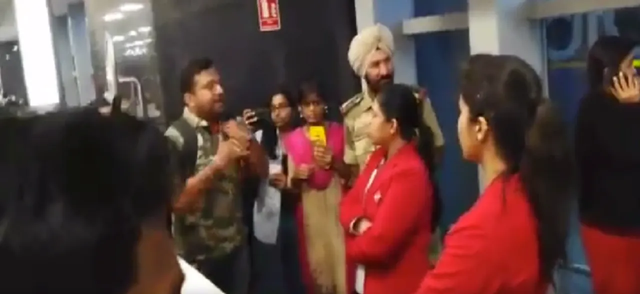 SpiceJet flight to Patna delayed by more than six hours at Bengaluru airport, passengers furious