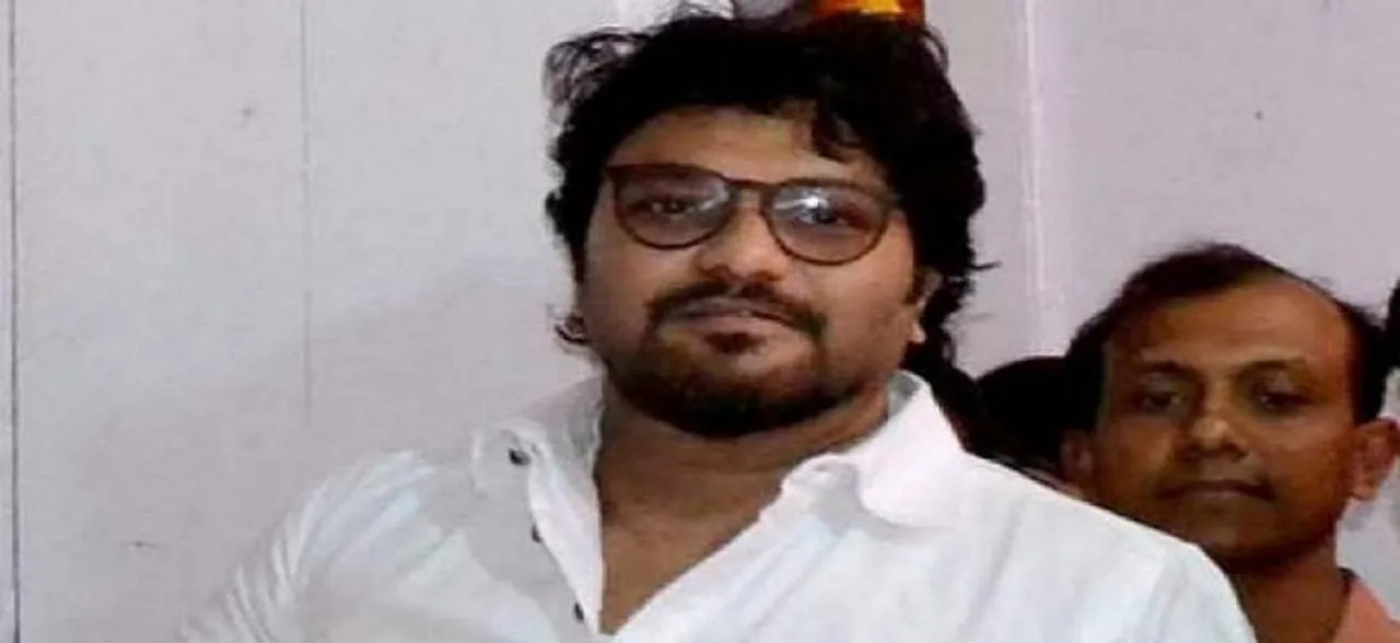 Babul Supriyoâ€™s security personnelâ€™s vehicle allegedly attacked near Bengalâ€™s Basirhat