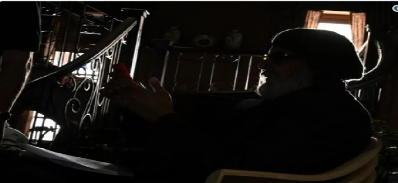 Amitabh Bachchan reveals his unique look from Anand Pandit's mystery thriller 'Chehre'!