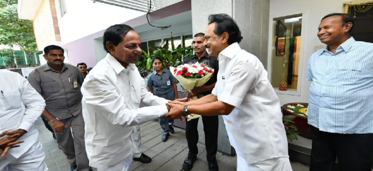 As KCR's Federal Front gathers steam, Telangana CM meets DMK chief MK Stalin in Chennai