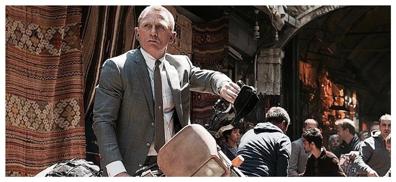 Daniel Craig injured while doing own 007 stunt, 'Bond 25' shoot suspended