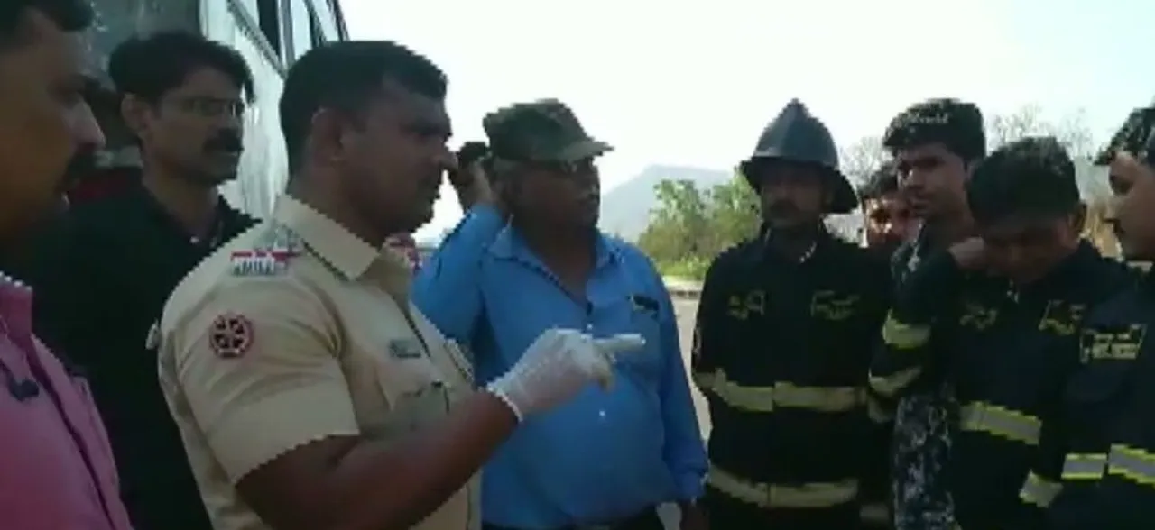 2 dead, 20 injured after head-on collision of buses on Mumbai-Pune highway