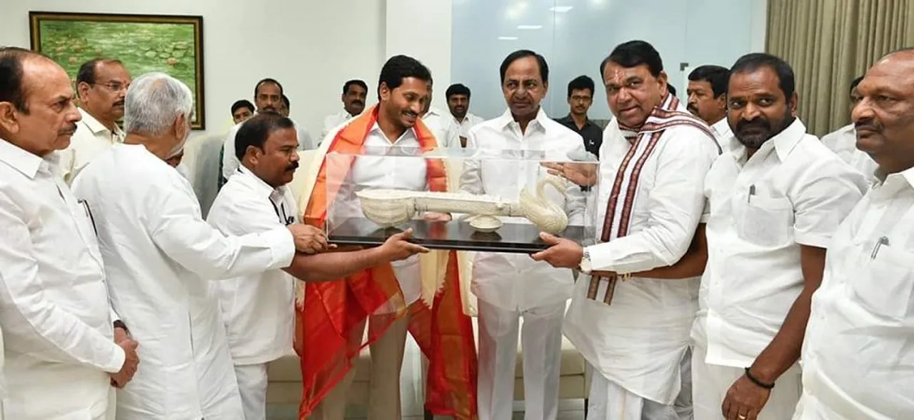 YSRCP chief Jaganmohan Reddy invited to form next government in Andhra Pradesh