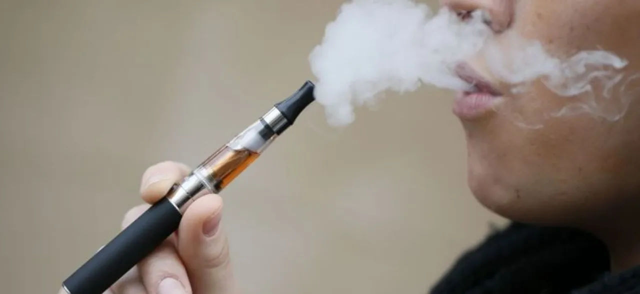 E-cigarette use may increase heart disease risk: Study
