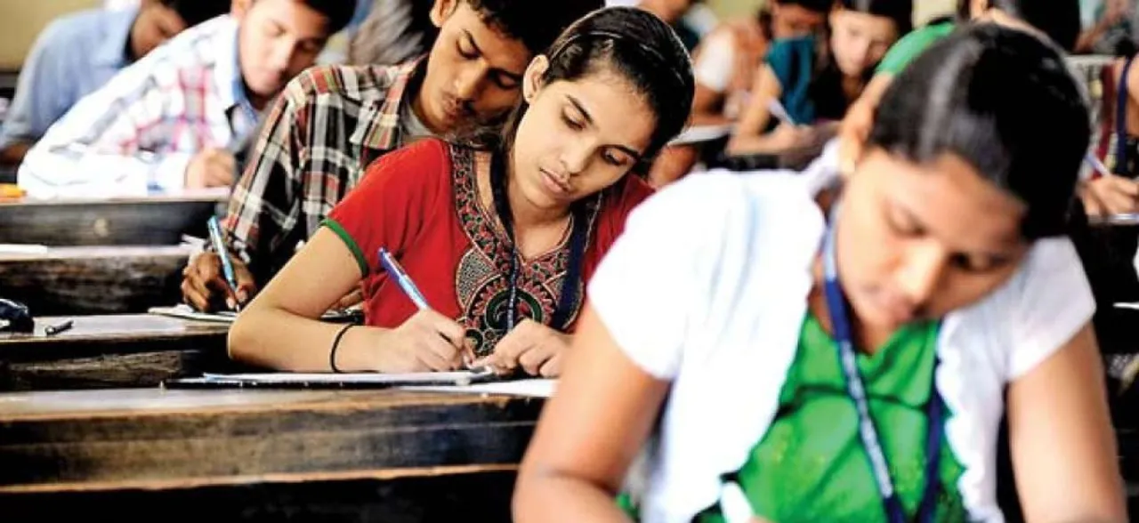 To help girlfriend crack MBA exam, BSP leader gets paper leaked, arrested