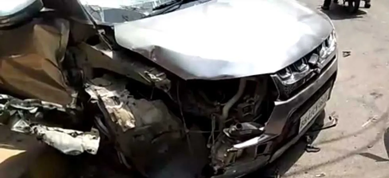 Tej Pratap Yadav's car meets with accident in Patna, sustains injuries