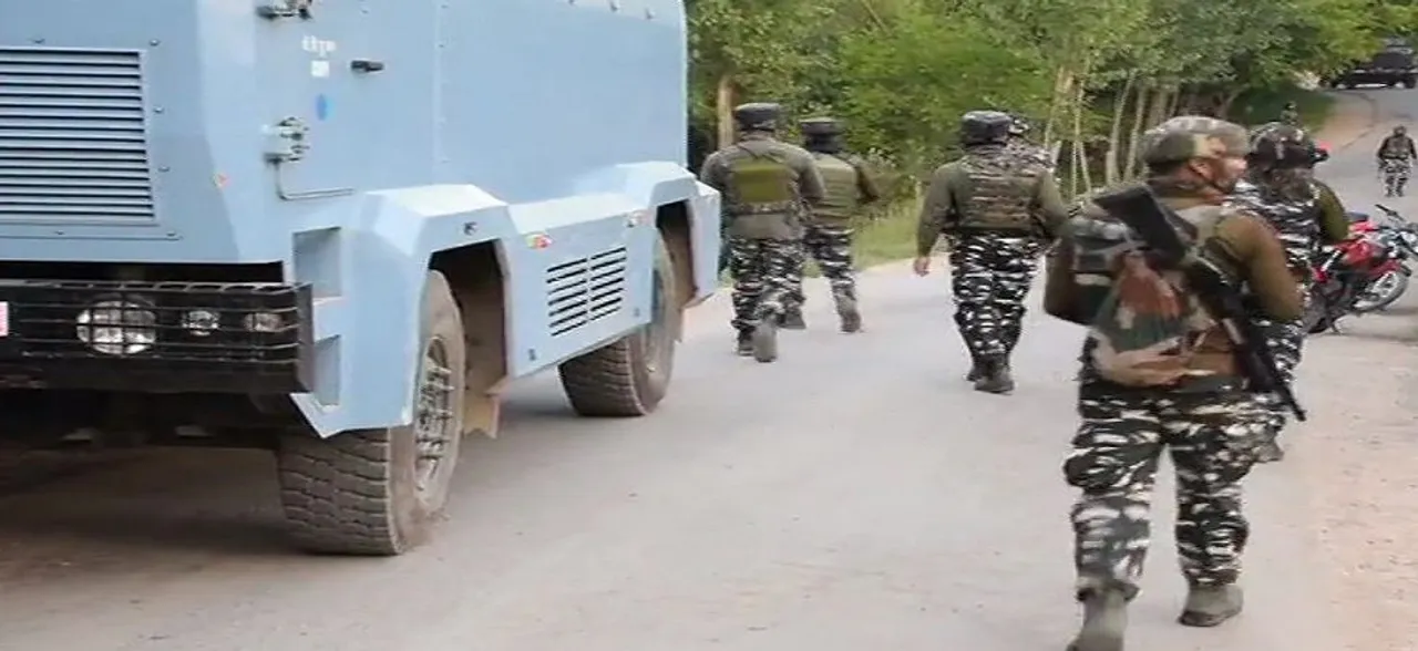 Encounter breaks out in Jammu and Kashmirâ€™s Shopian, two terrorists killed 