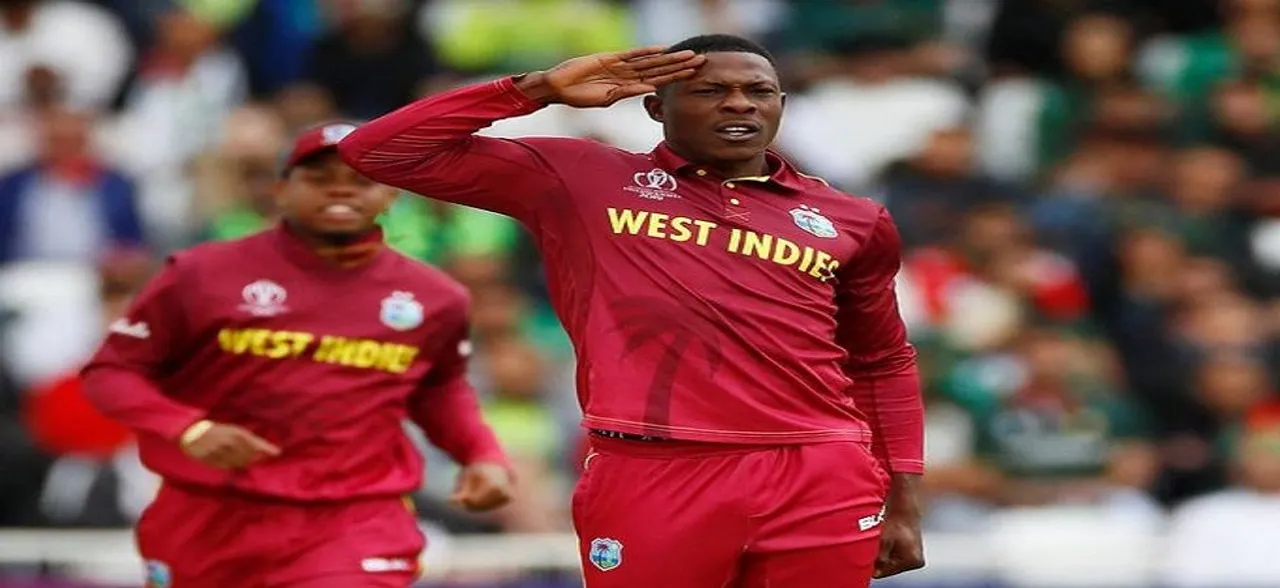 WATCH â€“ Sheldon Cottrellâ€™s brilliant catch to dismiss Steve Smith will leave you shocked
