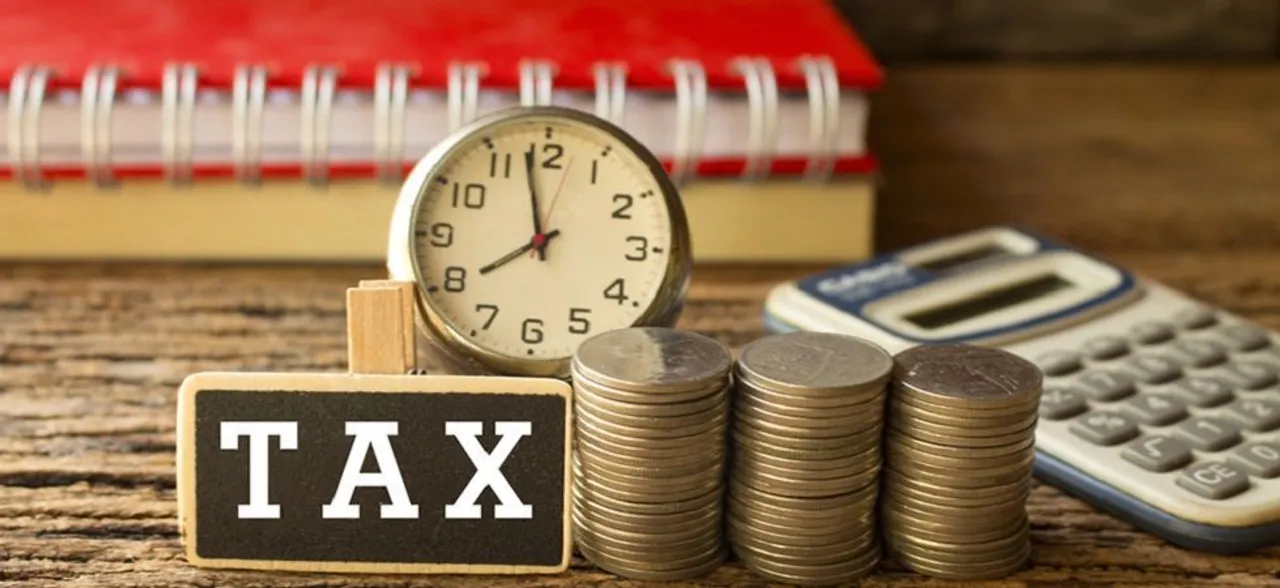 Withdrawing Rs 10 lakh cash a year? Modi govt plans to tax you! 