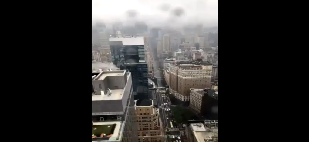 1 dead as helicopter crash lands on Midtown Manhattanâ€™s skyscraper: NYC Police