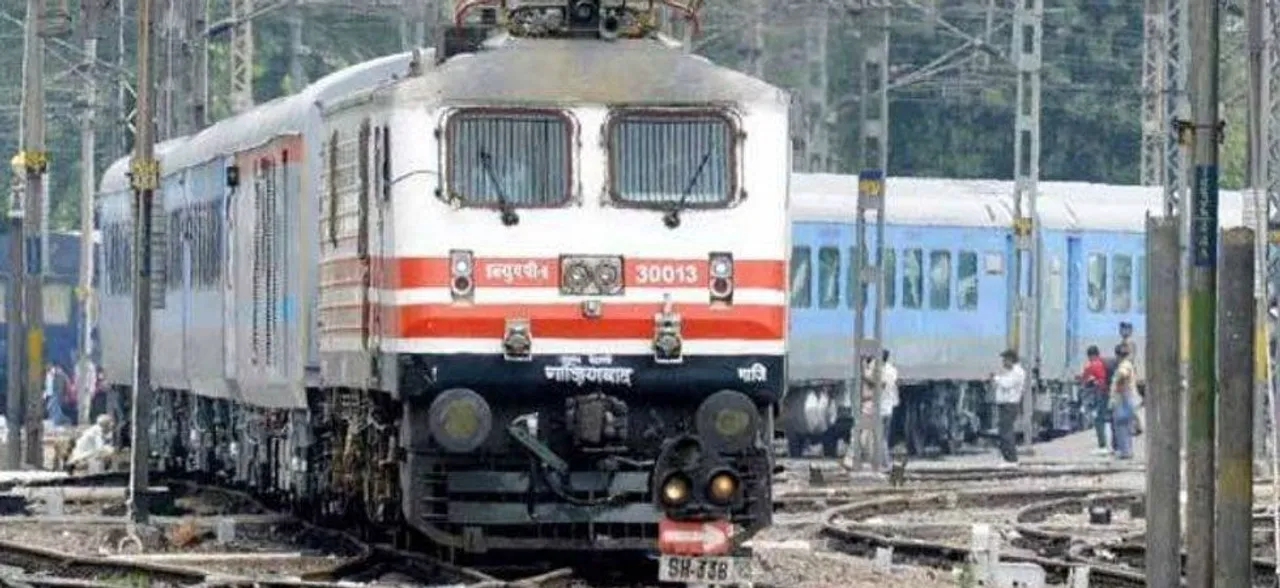 Cyclone Vayu: Western Railway takes several precautionary measures, cancels 70 trains to coastal Gujarat