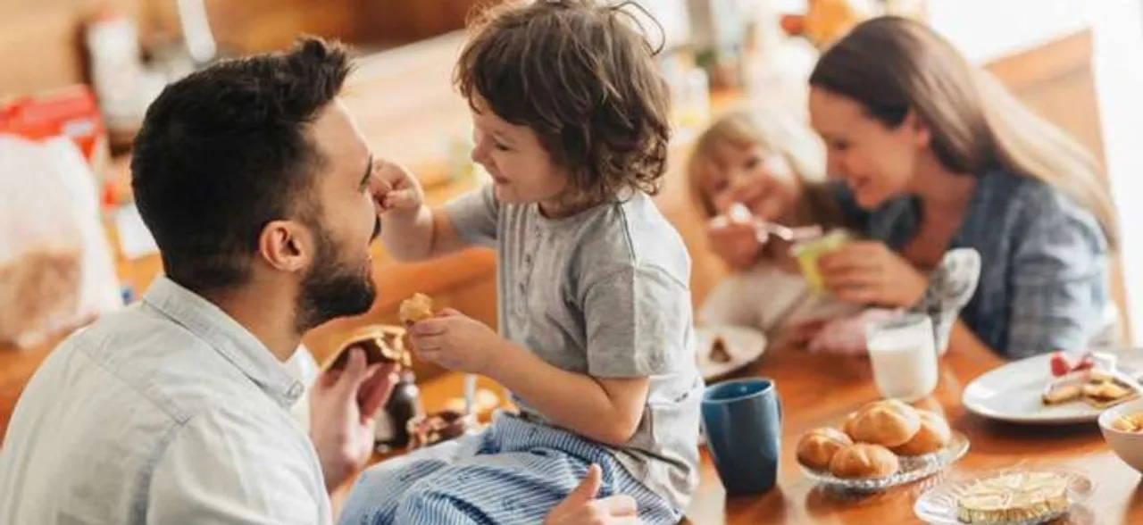 Language-savvy parents boost kids' reading ability: Study