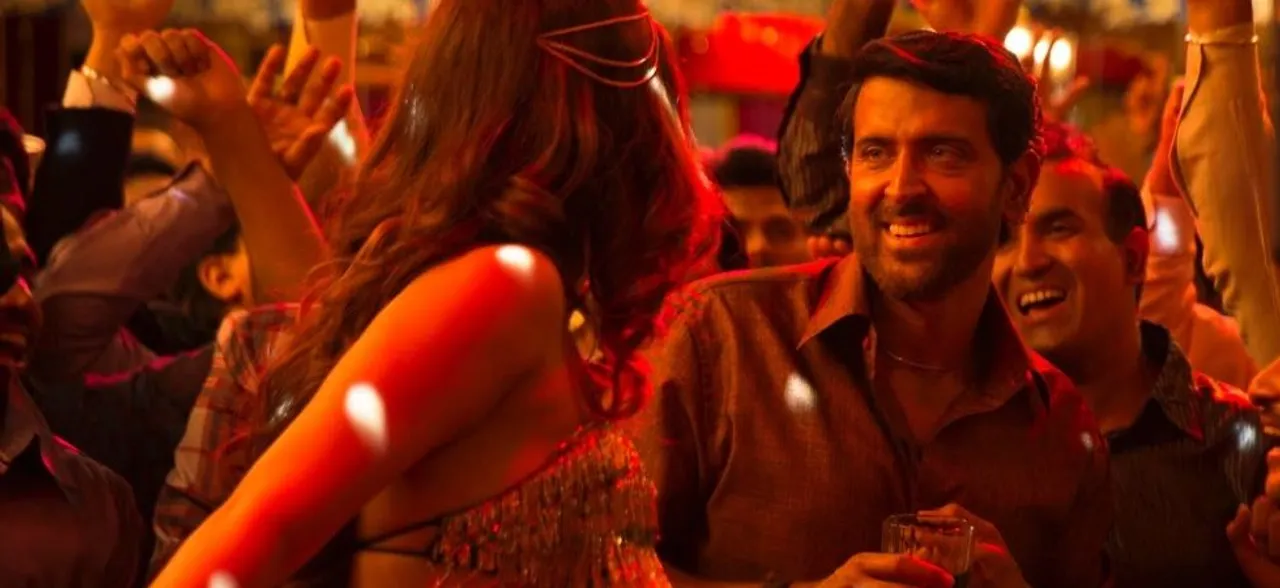 Super 30 song  'Paisa' chronicles Anand Kumar's journey from simpleton to ambitious mathematics wizard
