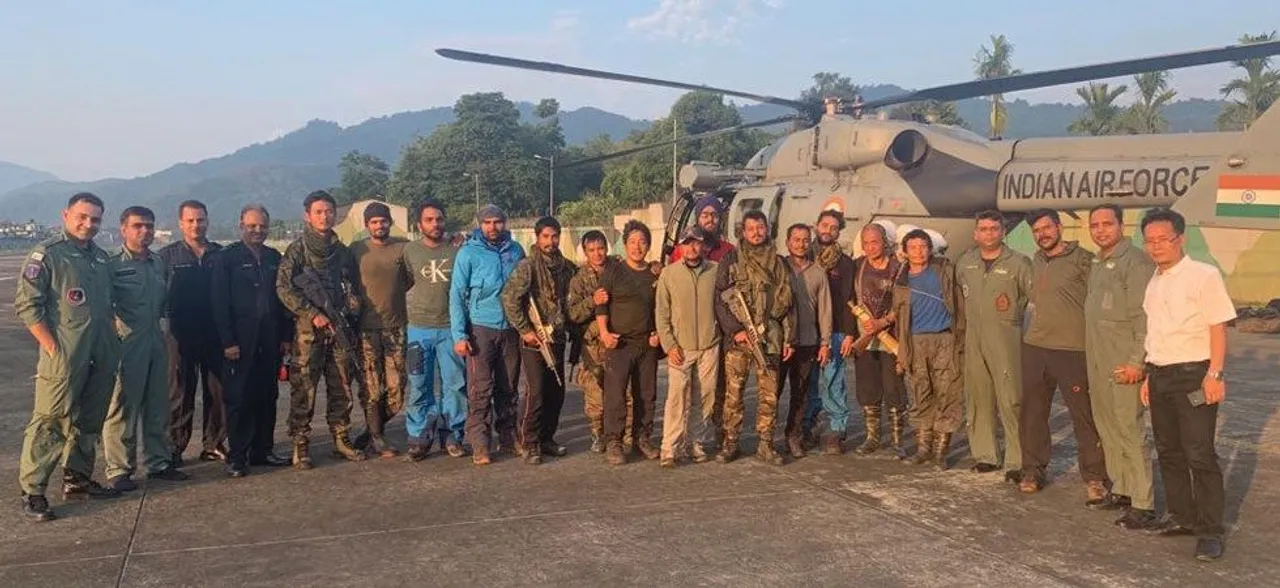 IAF airlifts stranded rescue team from AN-32 crash site in Arunachal Pradesh