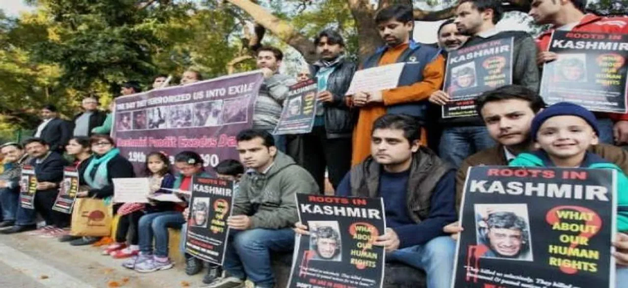 Kashmiri Pandits welcome Home Minister's 