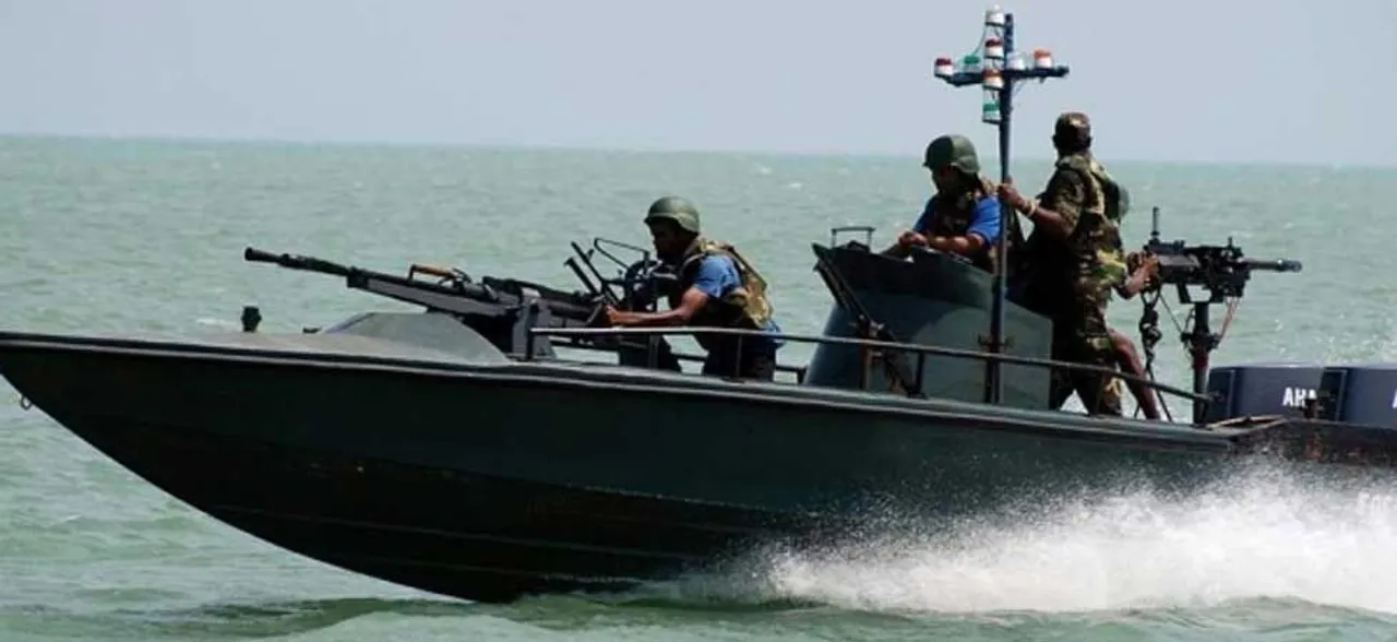 Sri Lankan Navy attacks Indian fishermen, four seriously injured