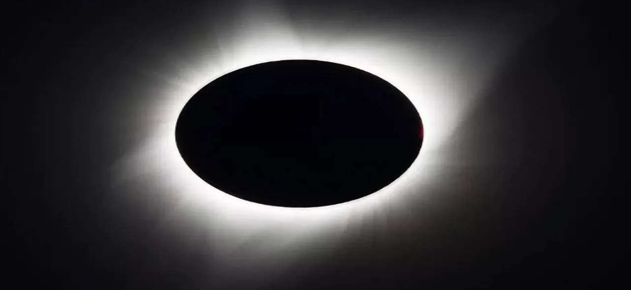 Total Solar Eclipse: 5 TIPS for sky gazers ahead of rare celestial event today
