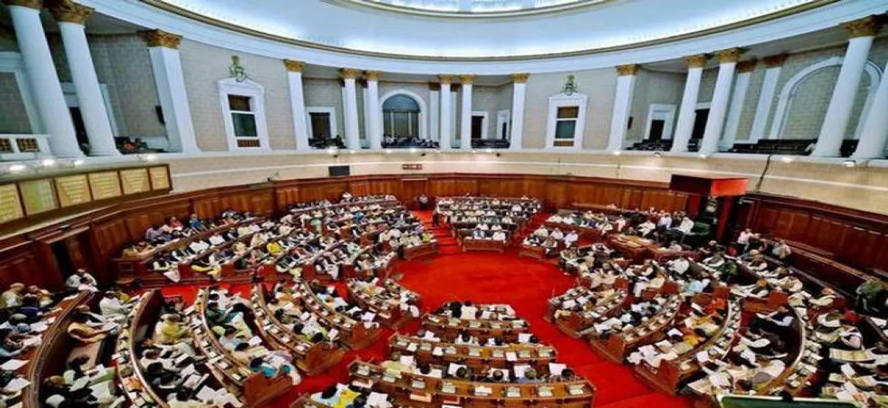 WB Assembly passes bills to increase tenure of administrators in municipalities