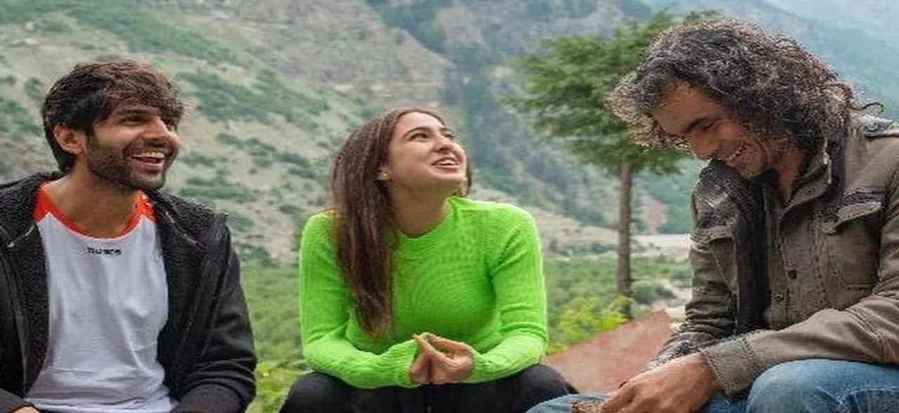 Imtiaz Ali calls Sara Ali Khan and Kartik Aaryan 'Oxygen' to his film; reveals title!