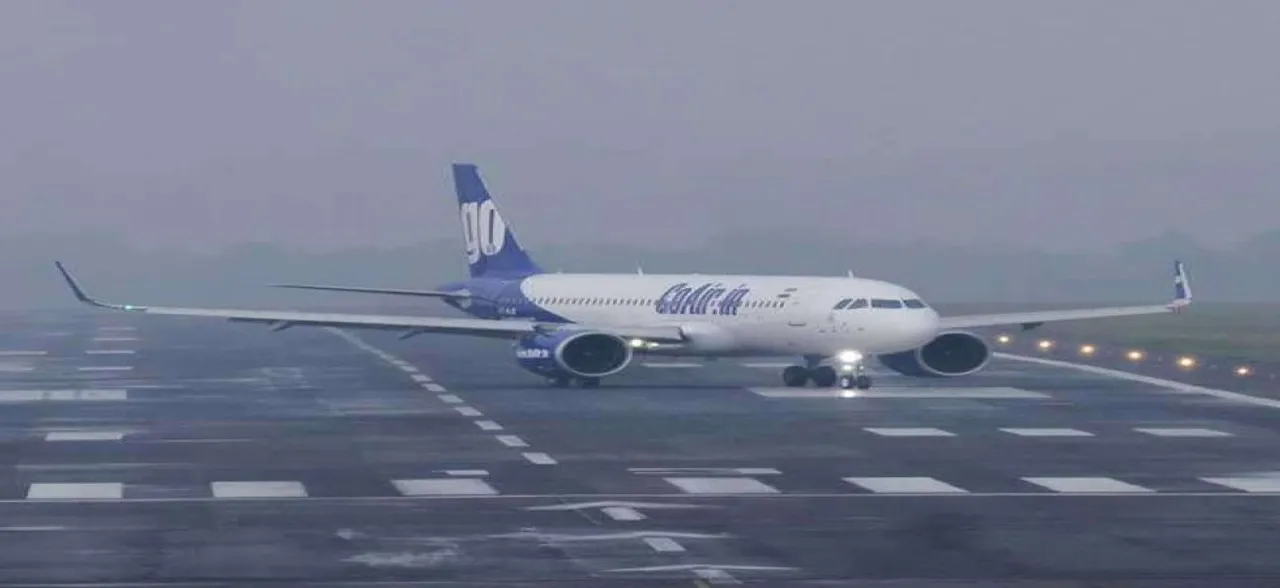 Heavy rainfall affects normal life in Mumbai, flight operations shut at city airport
