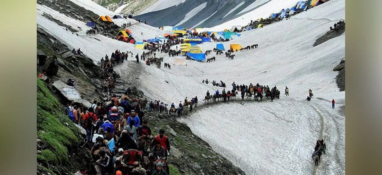 Jammu and Kashmir: Separatists call for shutdown, Amarnath Yatra suspended