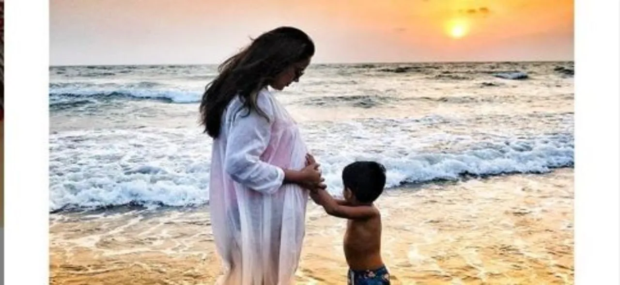 Sameera Reddy is proud mother of baby girl; shares first pic 