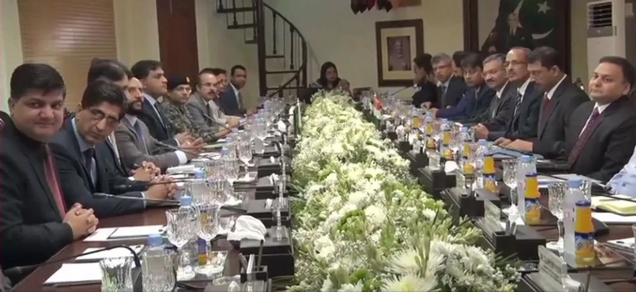 Kartarpur Corridor: Indian delegation arrives at Wagah in Pakistan, talks underway