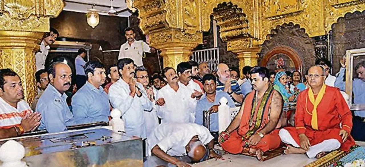 Rebel Karnataka MLAs face â€˜threatâ€™ from 'Congress leaders', write to Mumbai Police