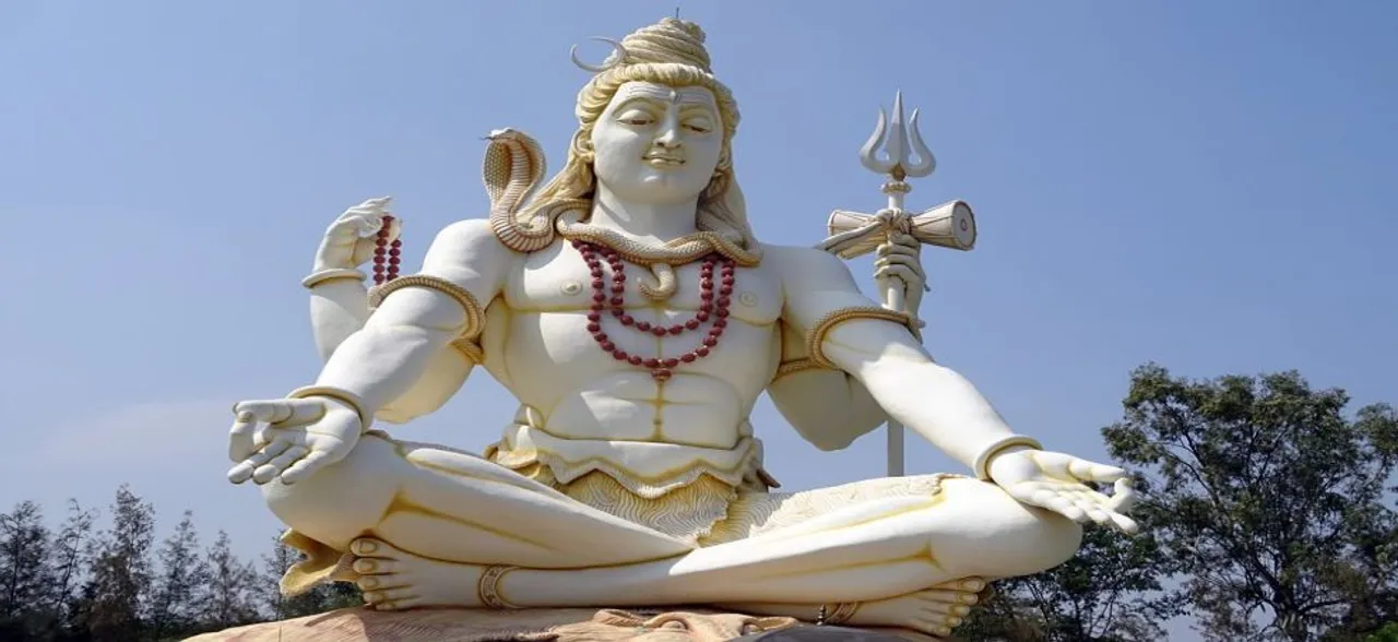 First Monday of Sawan 2019 today: Significance, puja vidhi and mantras for offering prayers to Lord Shiva 