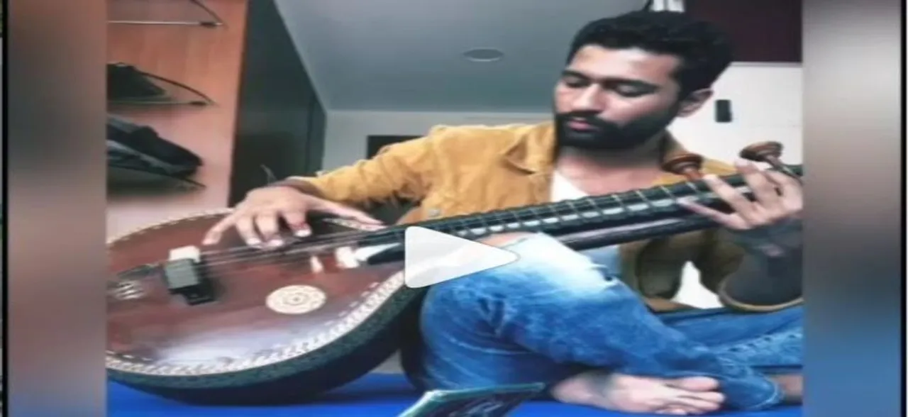 In Video: Vicky Kaushal turns sitar maestro to celebrate four years of Masaan
