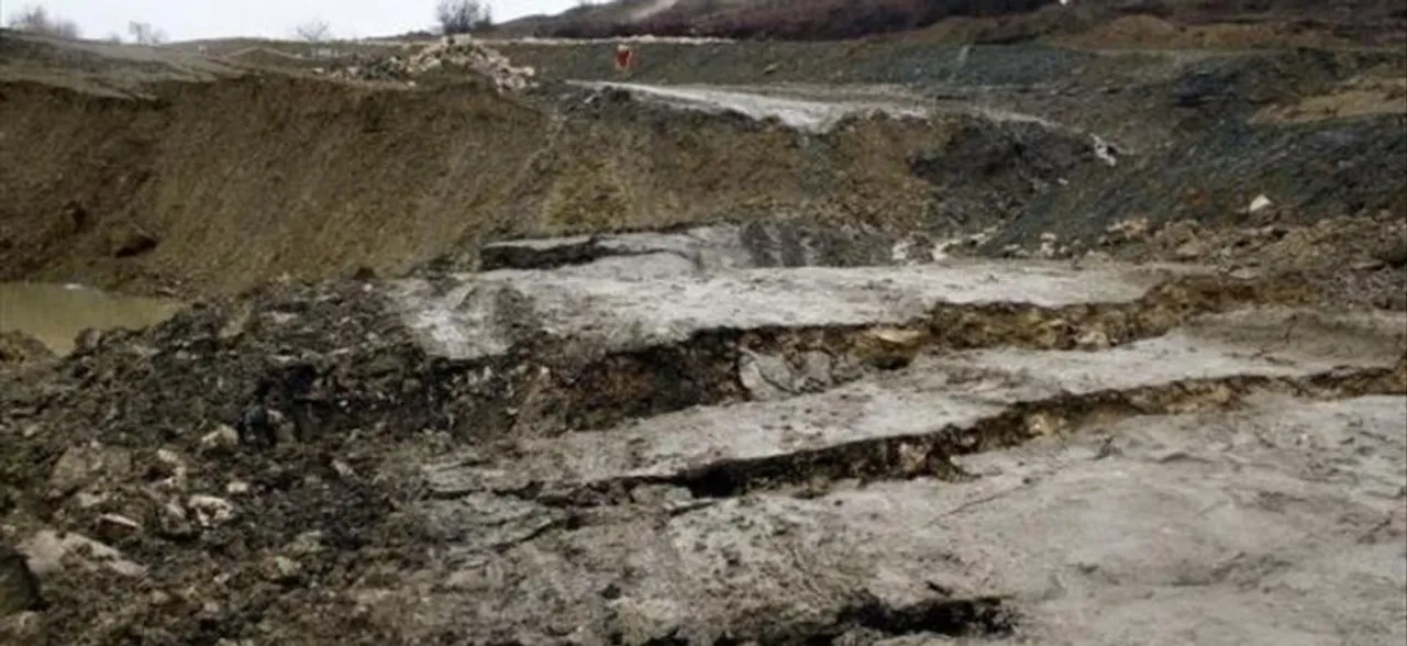 At least 13 killed in Myanmar jade mine landslide 