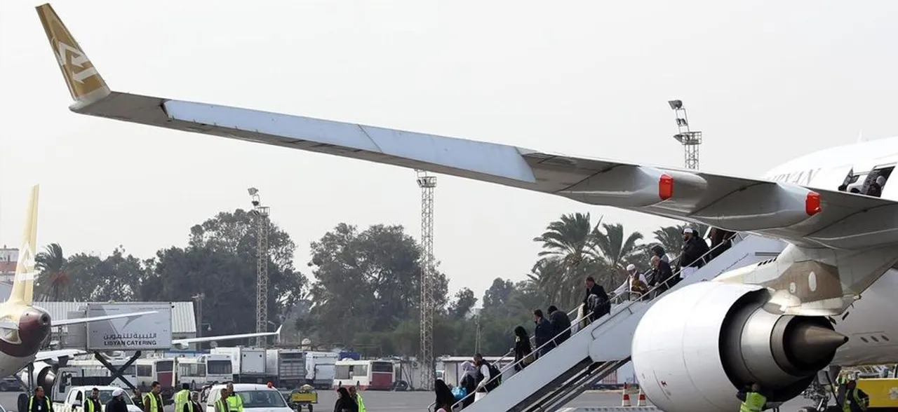 Rocket fire hits Libya airport, breaking Eid truce