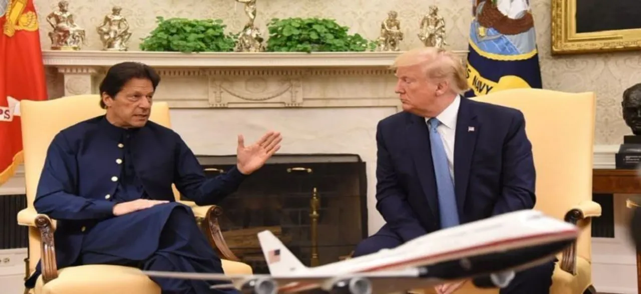 Donald Trump dials Imran Khan, asks to 'moderate rhetoric' with India