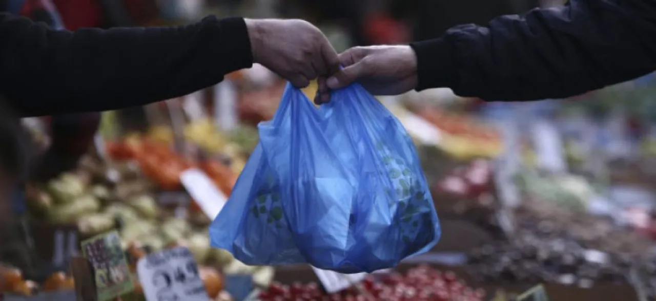 Lok Sabha Secretariat bans use of plastics in parliament complex