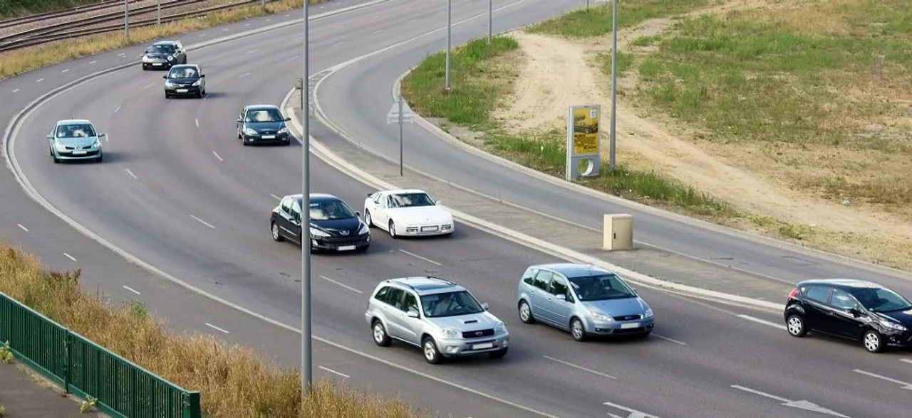 63 clauses of Motor Vehicles Act likely to be implemented from Sept 1: Gadkari