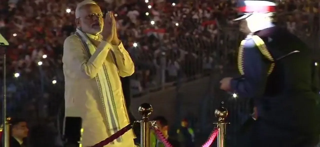 In Bahrain, PM Modi pushes USD 5 trillion GDP goal, pays tribute to 'friend' Arun Jaitley