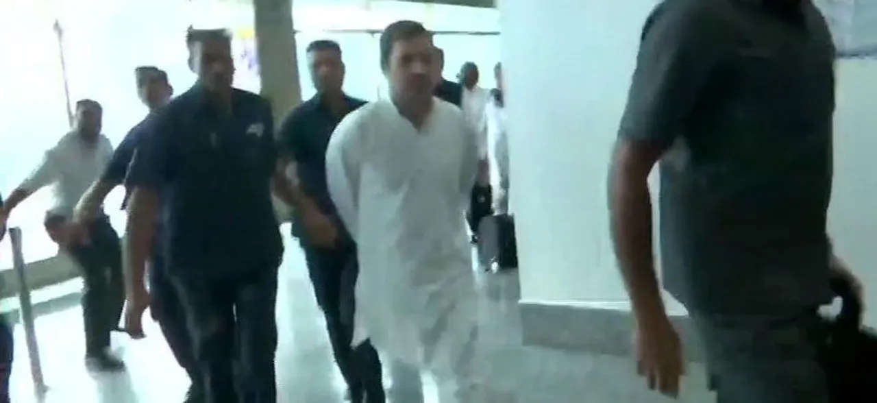 Rahul Gandhi-led opposition delegation sent back to Delhi from Srinagar airport 