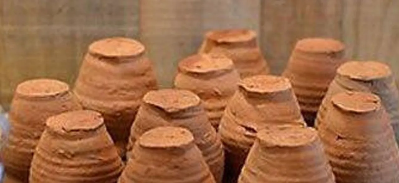 Soon, you may enjoy tea served in 'kulhads' across railway stations, airports, malls