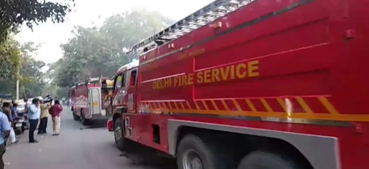 Fire breaks out at DCW's office in Vikas Bhawan, no casualties reported