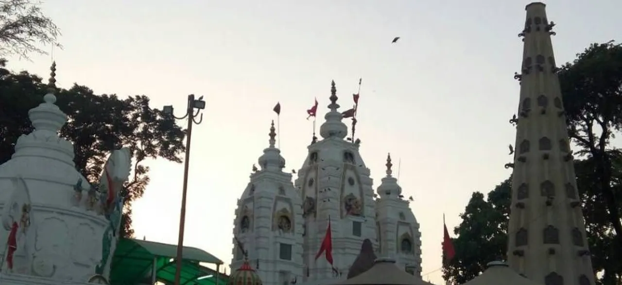 'Prasad' At Indore's Khajrana Temple Gets FSSAI Certificate