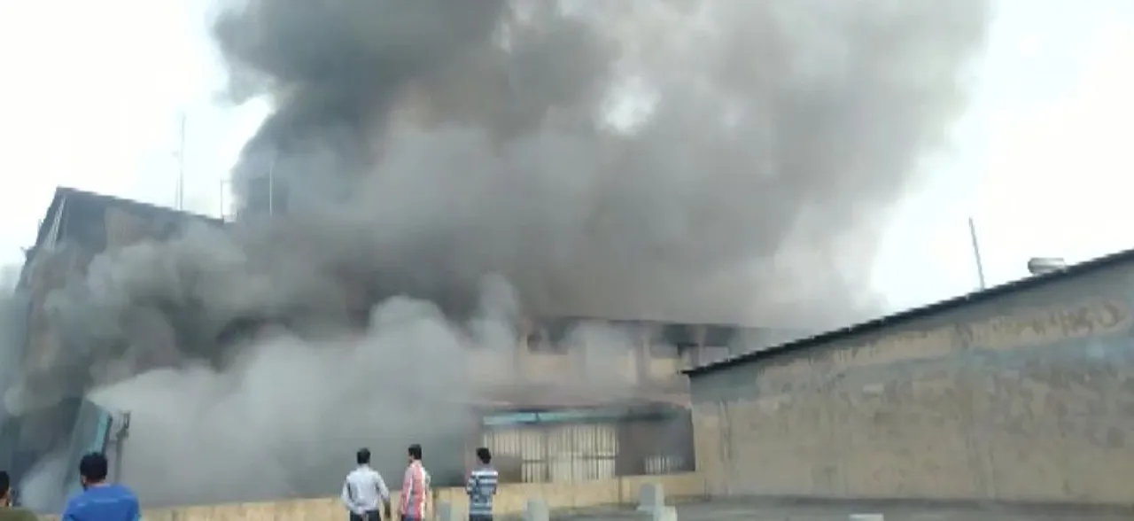 Massive Fire Breaks Out In Surat Mill, 18 Fire Tenders On Spot 