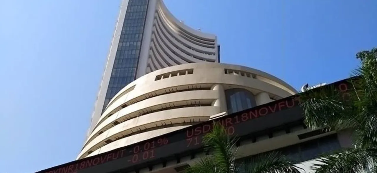 Opening Bell: Sensex Plunges Over 400 Points, Financial, Auto Stocks Sink