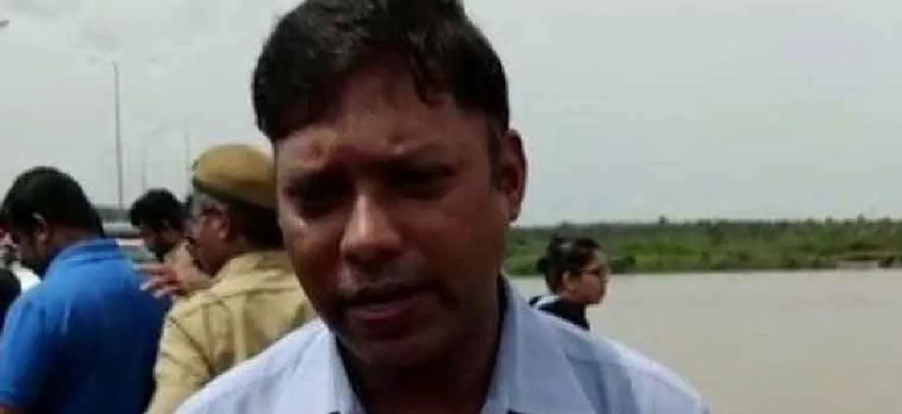 IAS Officer In Karnataka Resigns, Says Building Blocks Of Democracy Compromised