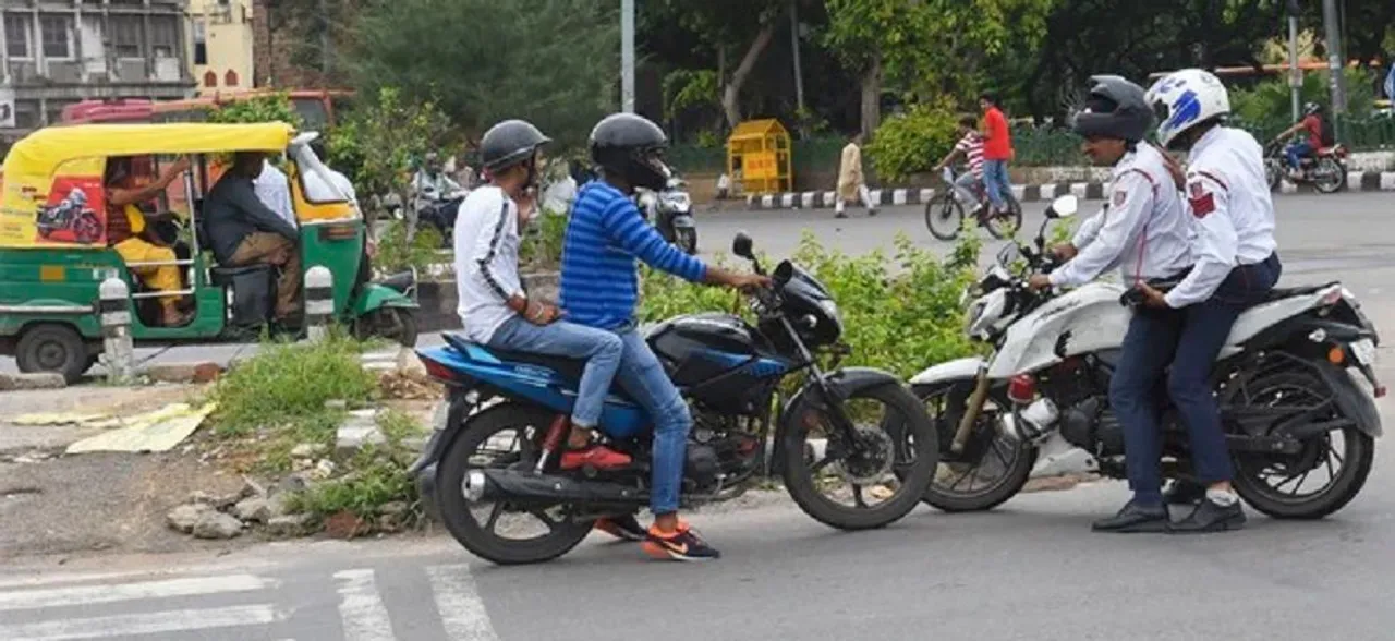 Karnataka Government Reduces Fine For Traffic Rules Violation, Check Revised Charges Here