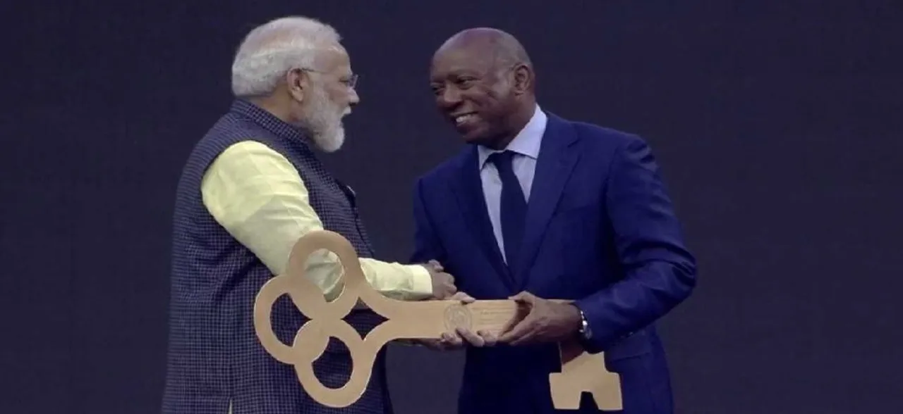 Howdy, Modi: PM Presented Keys To Houston City On His Arrival At Mega Event