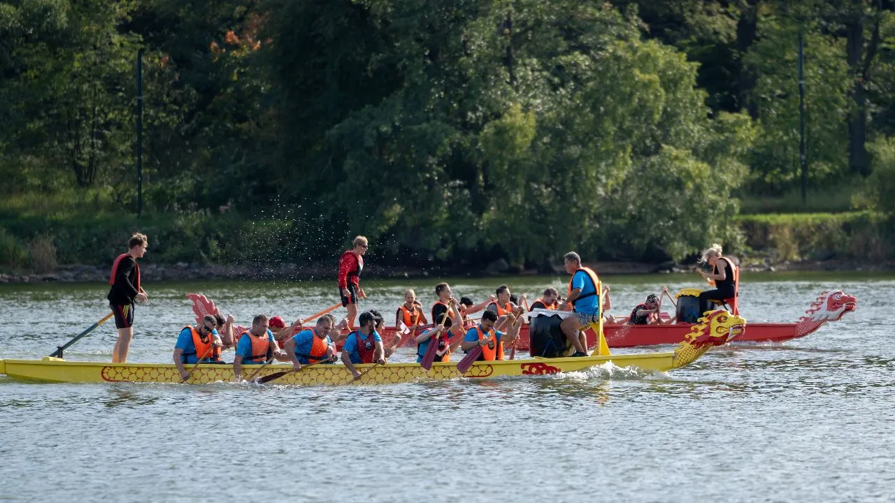 At Least 7 Dead, 14 Rescued As Dragon Boat Capsizes In Philippines