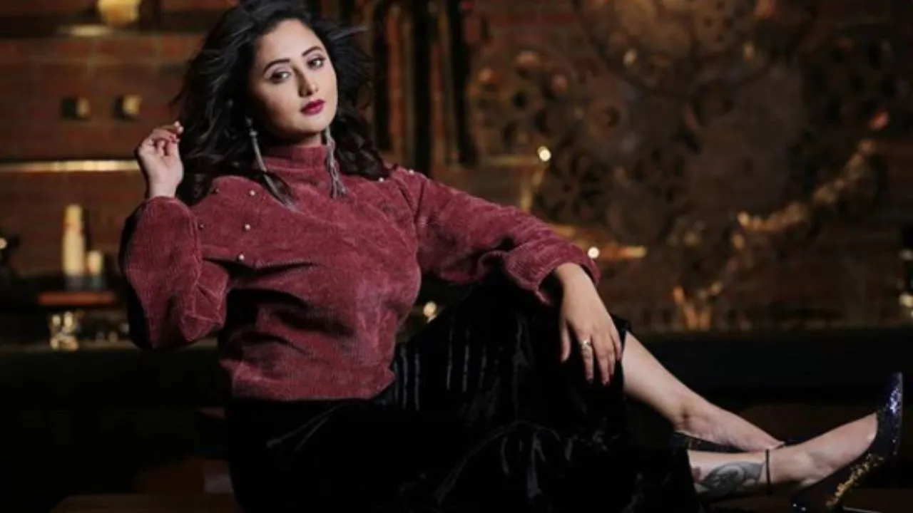 Bigg Boss: Rashami Desai To Get THIS Amount; Here's List of Other Highest Paid Celebs Of Last Seasons