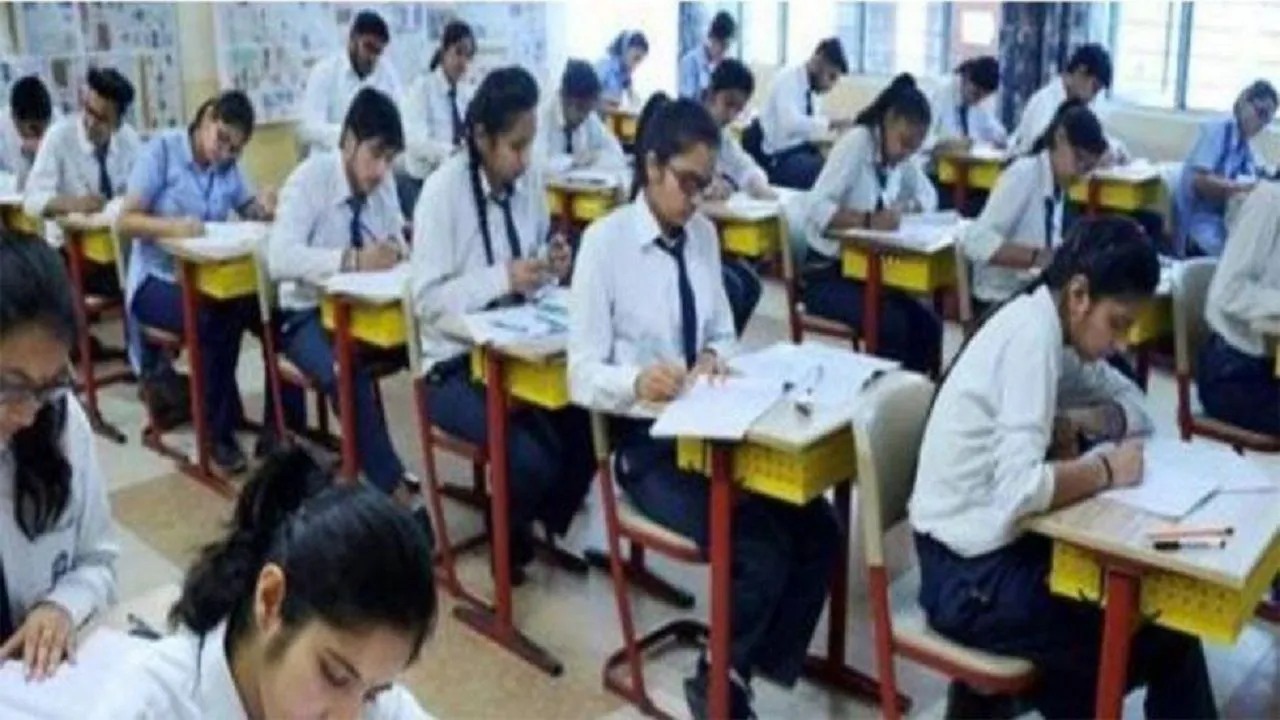 CBSE Class 10th, 12th Date Sheet 2020 To Be Released Soon, More Details Here