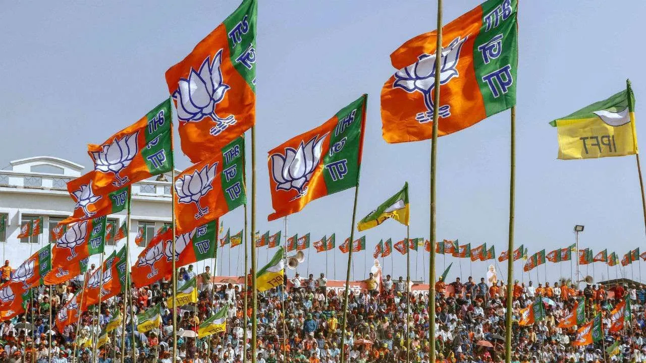 Maharashtra Polls: BJP Releases First List Of 125 Candidates, CM Fadnavis To Contest From Nagpur