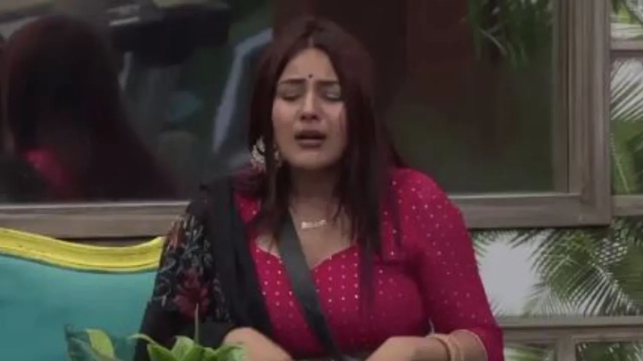 Bigg Boss 13 Day 2 Highlights: Shehnaaz Cries Her Heart Out After Koena Mitra Tells Her To Take Rationing Duty Seriously